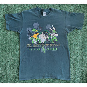 1997 LOONEY TUNES ST. PATRICK'S DAY T-Shirt